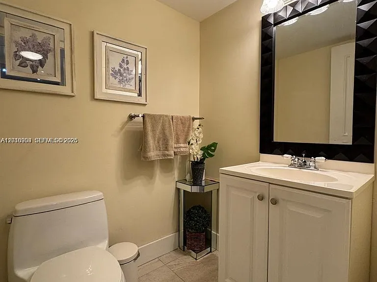 3800 S Ocean Dr #1423 — Photo 11