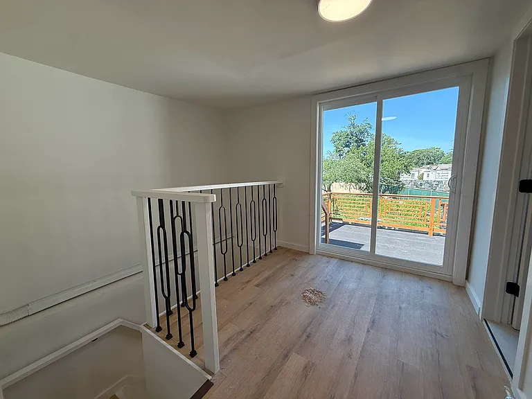 75 Stewart St #2 — Photo 8