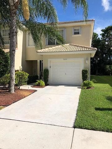 1st image of 9692 Lago Dr #9692