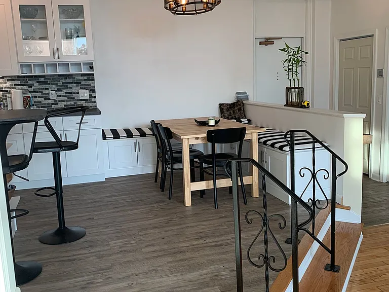 72 Maple Street — Photo 7