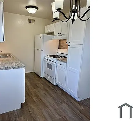 1025 Shackelford Rd #D — Photo 6