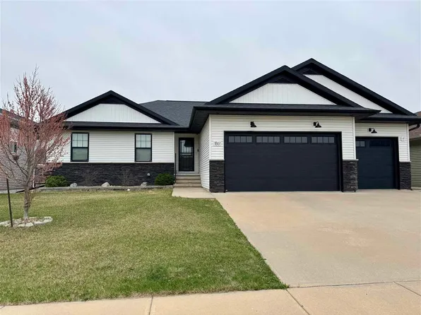 1861 Dickenson Ln, Iowa City, IA 52240