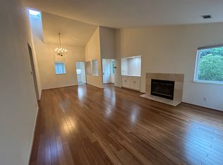 117 Koch Rd, Corte Madera, CA 94925