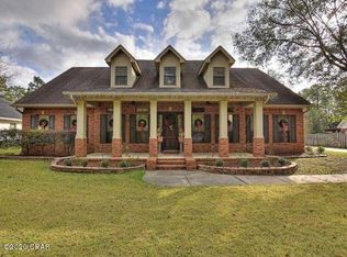 203 Judy Cir, Lynn Haven, FL 32444