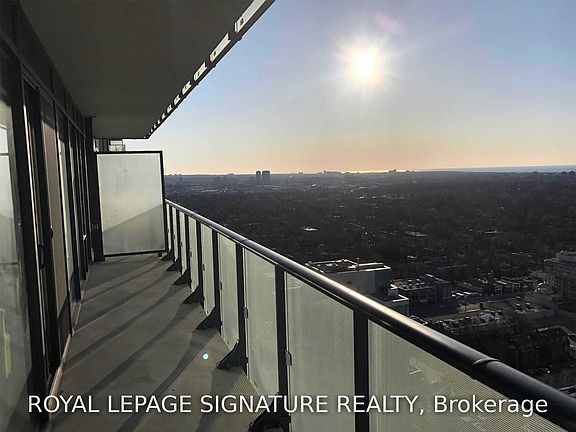 3rd image of 161 Roehampton Ave #3310