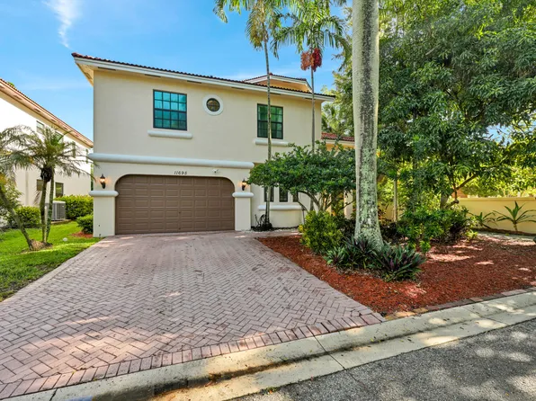 11695 NW 2ND Street, Plantation, FL 33325