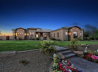 7446 S McCormick Way, Gilbert, AZ 85298