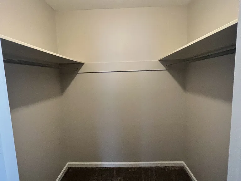 1103 Hickory St — Photo 28