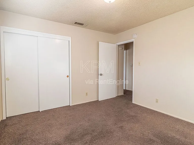 2178 Lucerne Ave — Photo 8