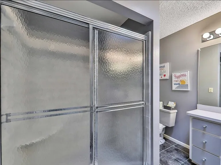 1371 Talbott Cir — Photo 12