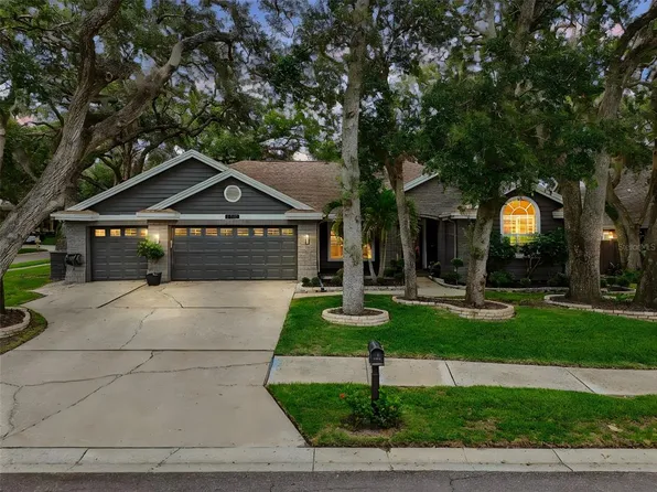 1708 Country Trails Dr, Safety Harbor, FL 34695