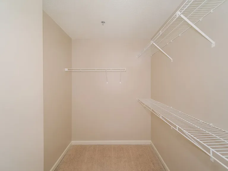 1761 Old Dogwood — Photo 13