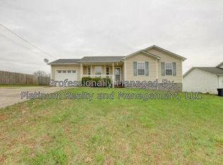 302 Chesire Way, Oak Grove, KY 42262