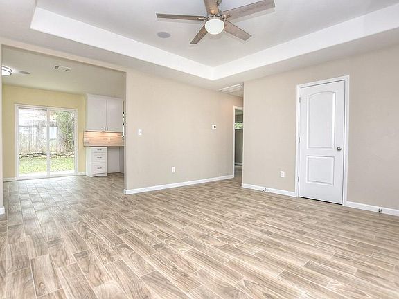 Looking from Living area into kitchen Dining area