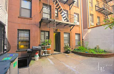 Rented by Hecht Group