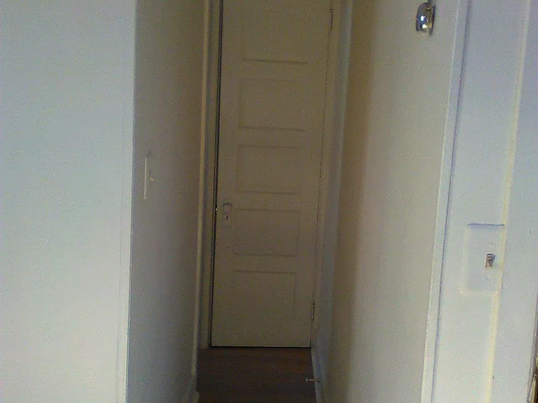 1102 N 3rd St — Photo 8