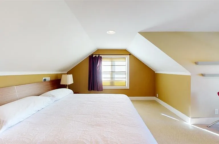 830 Pine Tree Ln — Photo 20