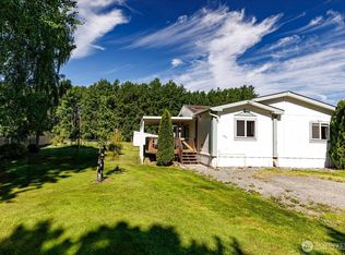 1015 Riepma Ave, Oak Harbor, WA 98277