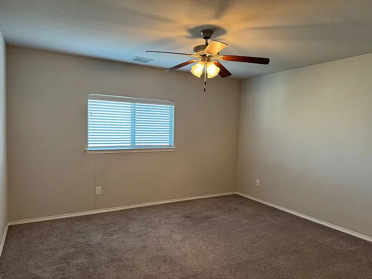 7207 Fallen Crest Ln — Photo 19