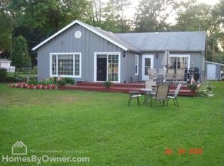 50960 N Shore Dr, Elkhart, IN