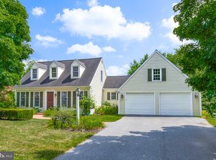 3206 Greenridge Dr, Lancaster, PA 17601