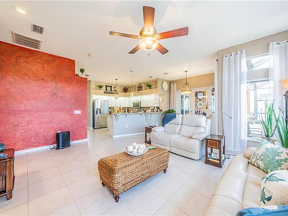 4th image of 3613 Gaviota Dr