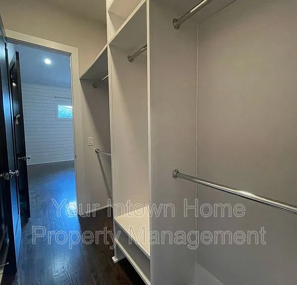 26 Walthall St NE — Photo 20
