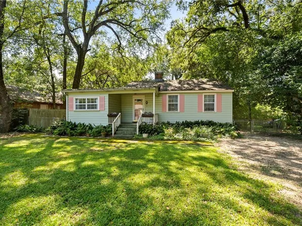 5105 Village Cir E, Mobile, AL 36608