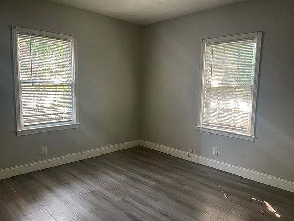 4th image of 318 31st Ave