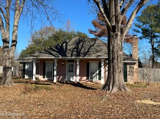 552 Brookstone Cir, Madison, MS 39110
