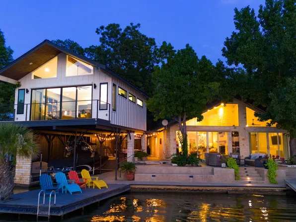 104 Raindrop Lane, Kingsland, TX 78639