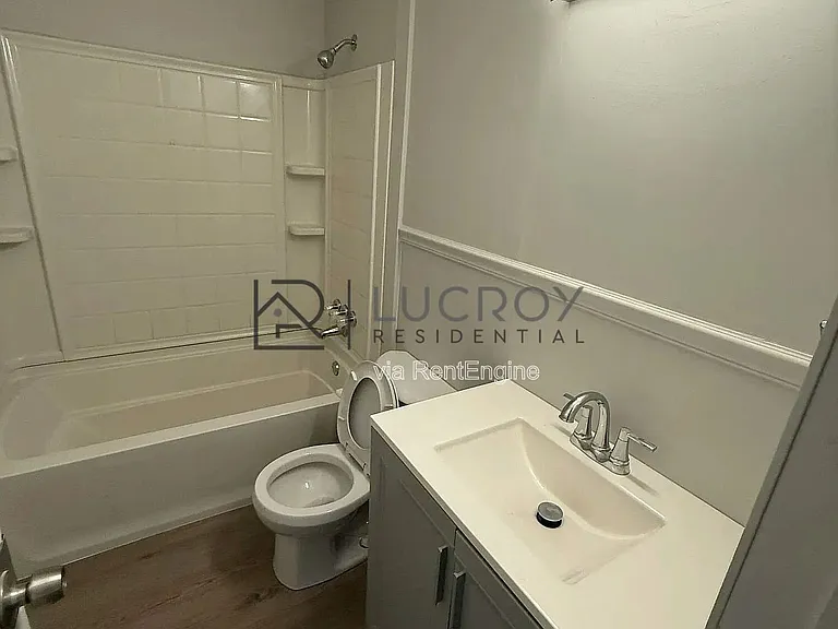 4426 Desoto St — Photo 14