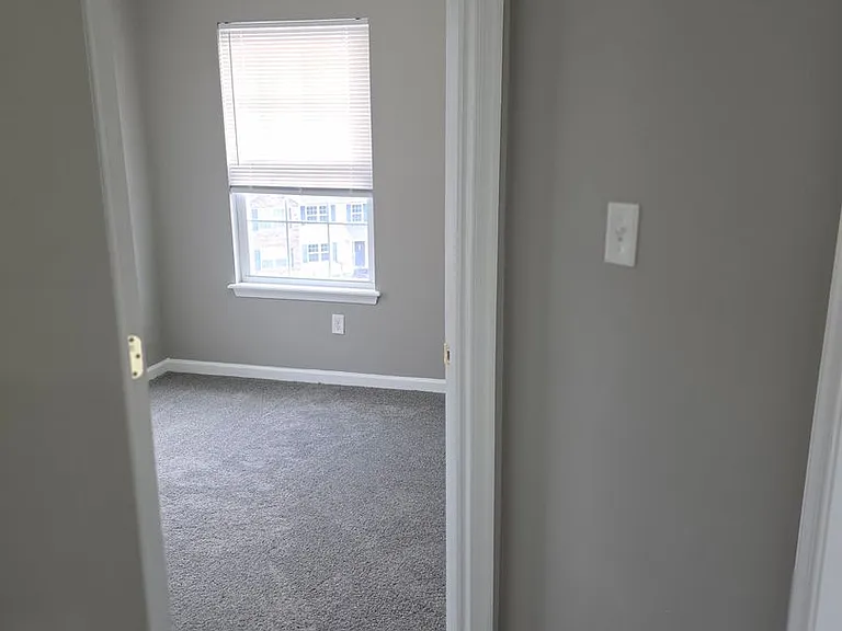424 Viewpoint Way — Photo 35