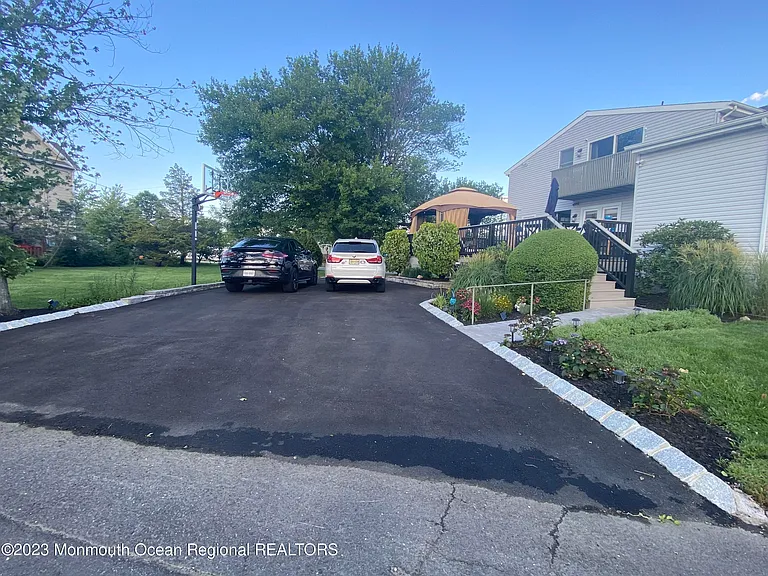 245 Monmouth Blvd — Photo 19