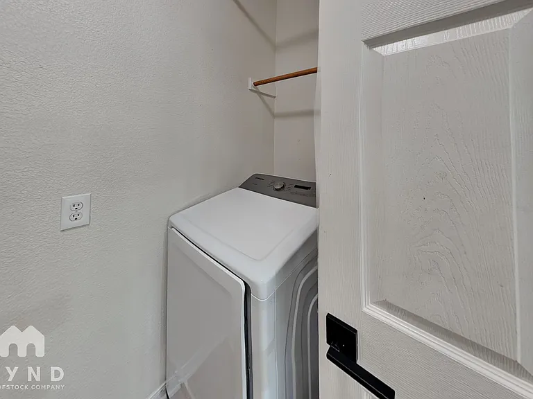 2809 Winding Shore Ln — Photo 28