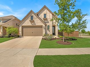 2021 Jumper Fields Dr, Aubrey, TX 76227