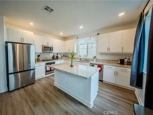 364 Castaic Way, Rialto, CA 92377