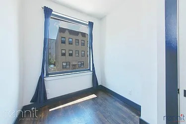 Rented by Rennit Inc.