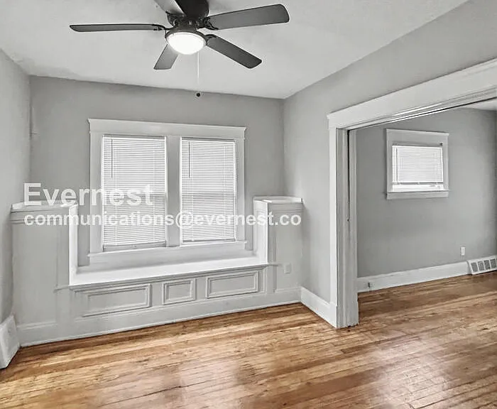 2932 E 118th St #1 — Photo 7