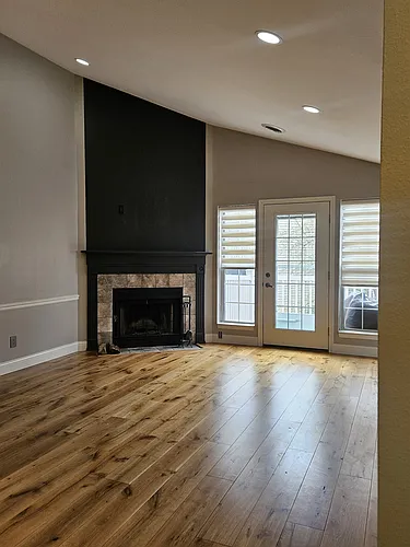 918 Harbor House Dr Photo 1