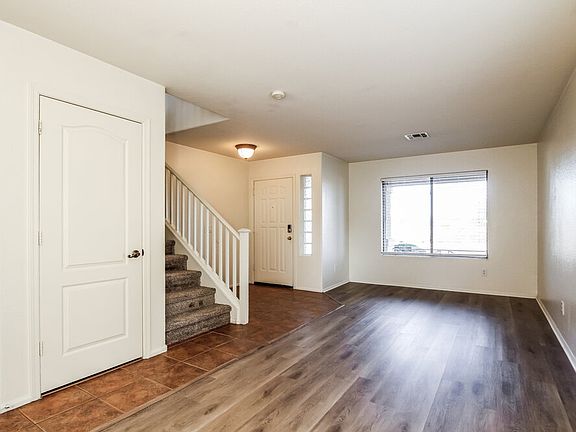 5th image of 12641 W Colter St