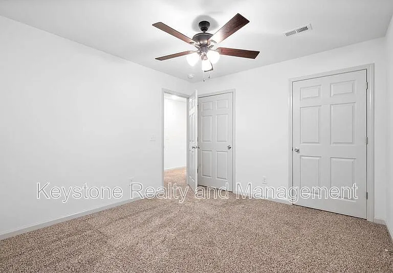 925 Center Rd #C — Photo 13