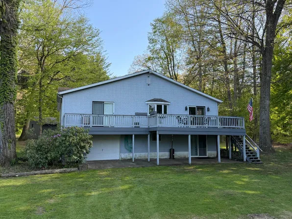 31134 Brandywine Rd, Gobles, MI 49055