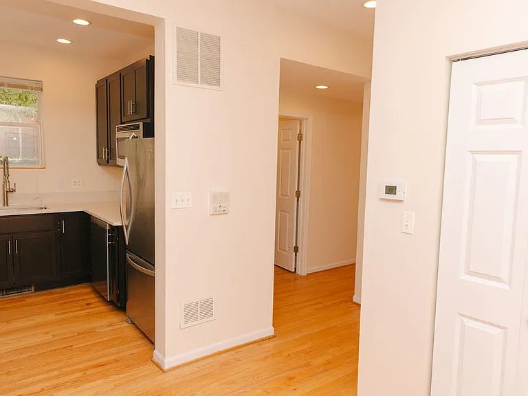 1901 W George St #1 — Photo 19