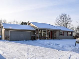 9403 Madelyn Ct, Rothschild, WI 54474