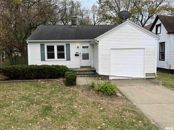 820 W Virginia Ave, Peoria, IL 61604