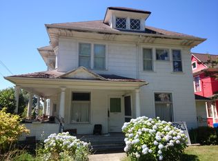 505 11th Ave E, Seattle, WA 98102