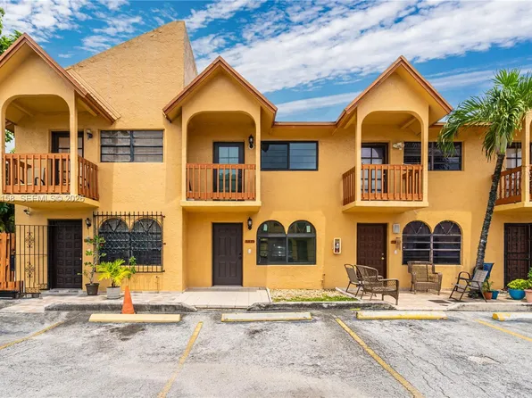 5375 W 23rd Ct #14-10, Hialeah, FL 33016