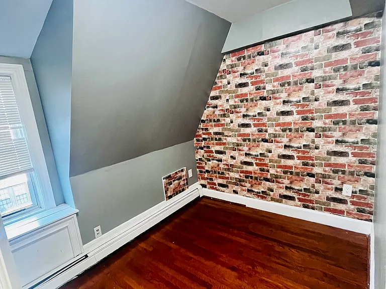96 Washington St #6 — Photo 7