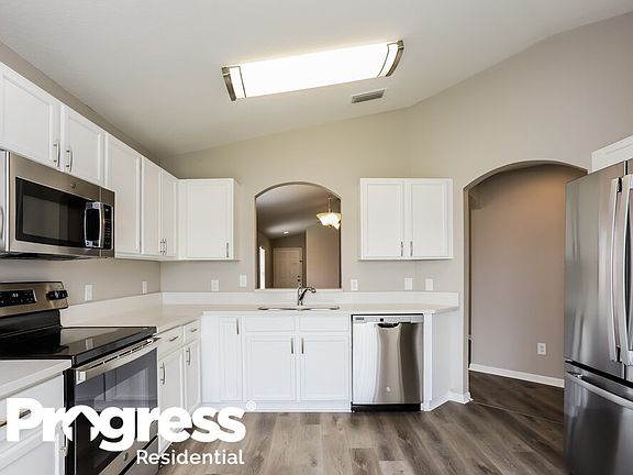 5th image of 8037 Canterbury Lake Blvd